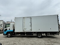ISUZU Forward Refrigerator & Freezer Truck TKG-FRR90S2 2015 646,000km_7