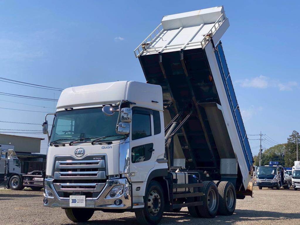 UD TRUCKS Quon Dump 2PG-CW5AL 2021 188,000km