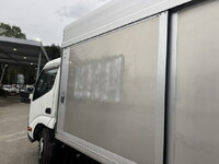 HINO Dutro Bottle Van TKG-XZU655M 2017 131,812km_35