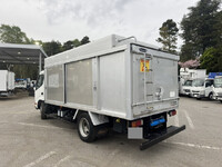 HINO Dutro Bottle Van TKG-XZU655M 2017 131,812km_4