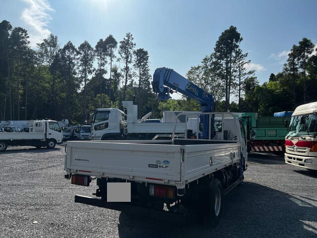 Elf Truck (With 4 Steps Of Cranes)_2