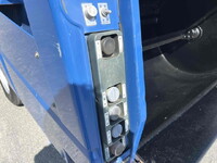 ISUZU Elf Garbage Truck PB-NKR81AN 2006 107,500km_23