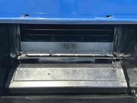 ISUZU Elf Garbage Truck PB-NKR81AN 2006 107,500km_9