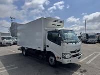 TOYOTA Toyoace Refrigerator & Freezer Truck TPG-XZU655 2018 144,212km_3