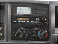 ISUZU Elf Refrigerator & Freezer Truck TKG-NHR85AN 2013 135,705km_20