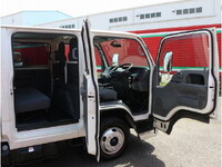 ISUZU Elf Double Cab TRG-NJR85A 2019 67,432km_28