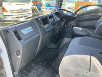ISUZU Elf Panel Van SKG-NLR85AN 2012 103,909km_31