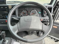 ISUZU Elf Panel Van TPG-NHR85AN 2015 38,830km_31