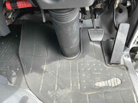 ISUZU Elf Panel Van TPG-NHR85AN 2015 38,830km_35