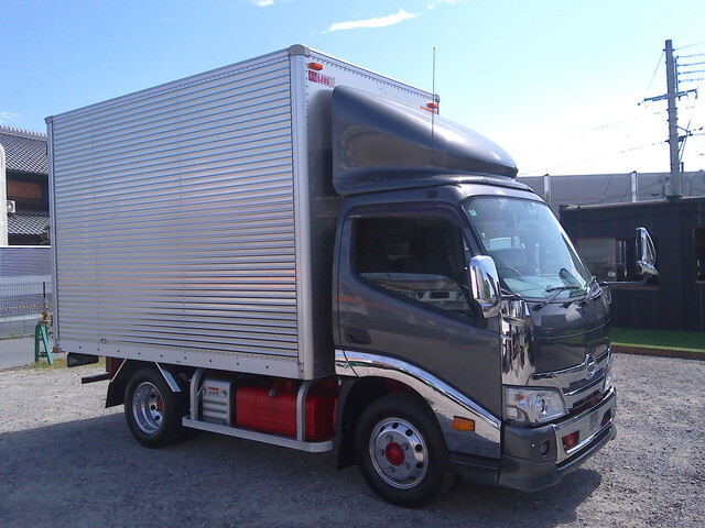 HINO Dutro Aluminum Van 2RG-XZU605M 2021 85,265km_1