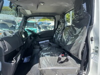 ISUZU Elf Flat Body 2TG-NJR88AF 2025 15,755km_32