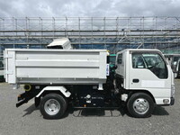 ISUZU Elf Container Carrier Truck TPG-NKR85AN 2015 104,200km_5