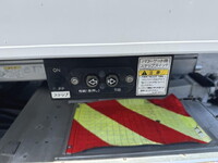 ISUZU Elf Reefer Van 2RG-NPR88YN 2021 175,200km_25