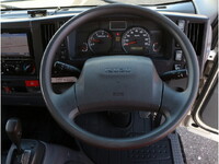 ISUZU Elf Aluminum Van TRG-NLR85AN 2017 184,394km_27