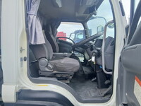 ISUZU Forward Refrigerator & Freezer Truck TKG-FRR90T2 2017 688,500km_17