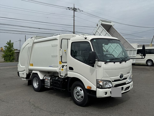 TOYOTA Dyna Garbage Truck 2KG-XZU605A 2026 500km