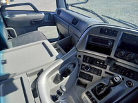 UD TRUCKS Quon Aluminum Block QPG-CG5ZE 2016 1,291,597km_23