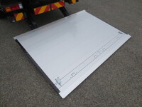 MITSUBISHI FUSO Canter Truck (With 4 Steps Of Cranes) 2PG-FEB90 2023 1,041km_12