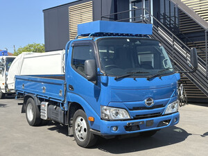 HINO Dutro Flat Body 2RG-XZU605M 2023 37,425km_1