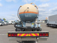 ISUZU Giga バルクシャ（フンリュウタイウンパンシャ） QKG-CYM77AM 2015 488,500km_5