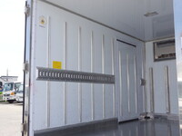 MITSUBISHI FUSO Canter Refrigerator & Freezer Truck TPG-FBA50 2019 121,000km_14