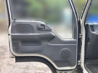 ISUZU Elf Panel Van TPG-NHR85AN 2017 110,574km_24