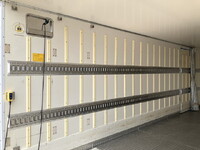 ISUZU Forward Refrigerator & Freezer Truck 2PG-FRR90T2 2018 75,844km_13