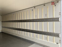 ISUZU Forward Refrigerator & Freezer Truck 2PG-FRR90T2 2018 75,844km_16