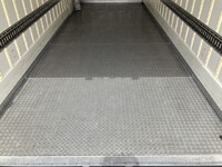 ISUZU Forward Refrigerator & Freezer Truck 2PG-FRR90T2 2018 75,844km_17