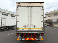 ISUZU Elf Refrigerator & Freezer Truck TPG-NPR85N 2018 589,909km_2