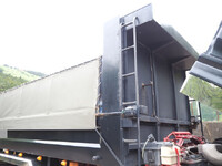 UD TRUCKS Quon Dump LDG-CW5XL 2011 739,436km_29