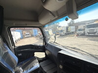 ISUZU Giga Refrigerator & Freezer Truck 2PG-CYL77CZ 2018 1,070,000km_38