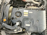 ISUZU Elf Aluminum Van TKG-NHR85AN 2015 379,144km_30