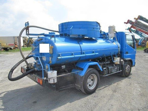 Canter Vacuum Truck_2