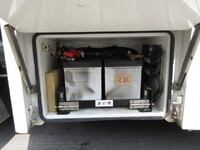 ISUZU Elf Panel Van BKG-NPR85AN 2010 58,000km_38