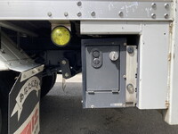 ISUZU Elf Aluminum Van TRG-NMR85N 2017 133,000km_17