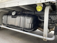 ISUZU Elf Aluminum Van TRG-NMR85N 2017 133,000km_18