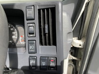 ISUZU Elf Aluminum Van TRG-NMR85N 2017 133,000km_33