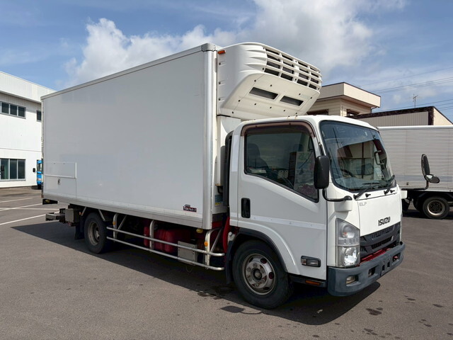 ISUZU Elf Refrigerator & Freezer Truck TPG-NPR85N 2018 557,033km_1