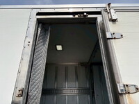 ISUZU Elf Refrigerator & Freezer Truck TPG-NPR85N 2018 557,033km_8