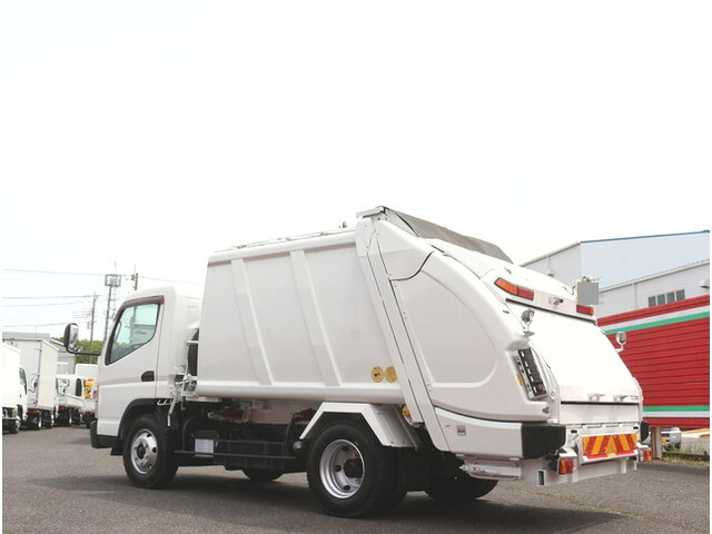 Canter Garbage Truck_2