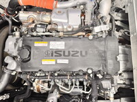 ISUZU Elf Aluminum Van 2RG-NPR88AN 2020 194,000km_23