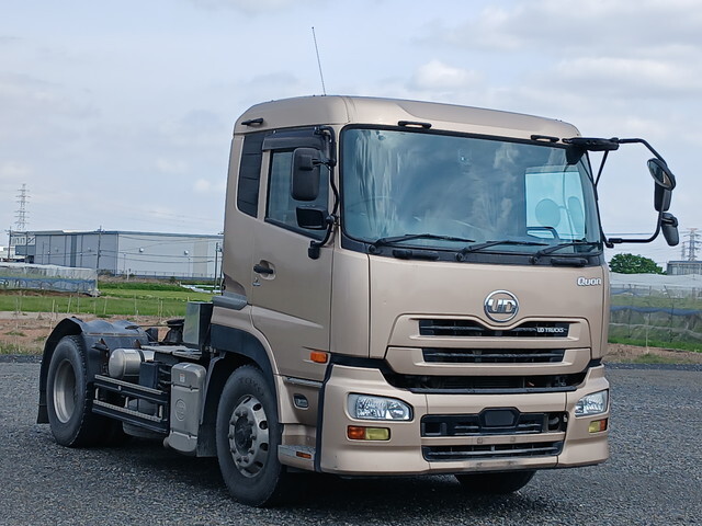 UD TRUCKS Quon Trailer Head QPG-GK5XAD 2017 624,100km