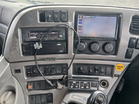 UD TRUCKS Quon Trailer Head QPG-GK5XAD 2017 624,100km_16