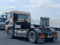 UD TRUCKS Quon Trailer Head QPG-GK5XAD 2017 624,100km_2