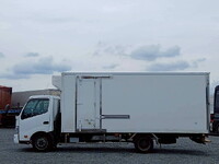 HINO Dutro Refrigerator & Freezer Truck 2RG-XZU722M 2021 319,147km_7