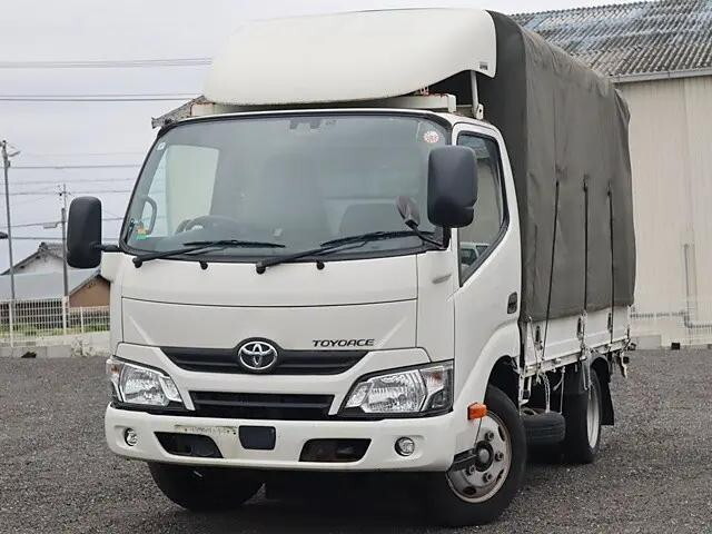 Toyoace Covered Truck_1