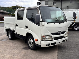 HINO Dutro Double Cab SKG-XZU605M 2011 71,907km_1