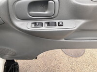 HINO Dutro Double Cab SKG-XZU605M 2011 71,907km_33