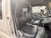 HINO Dutro Double Cab SKG-XZU605M 2011 71,907km_35
